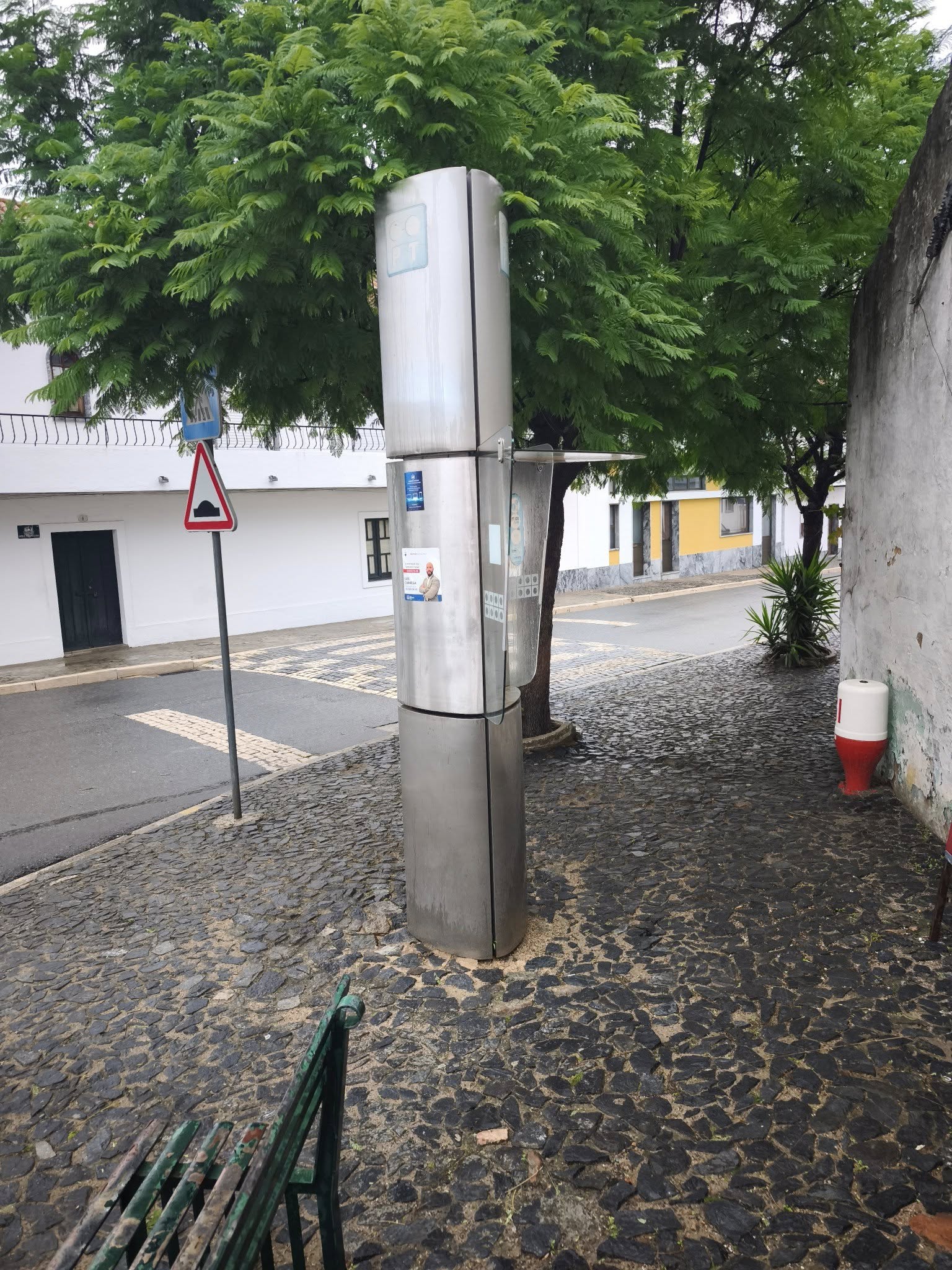 Remoção da Cabine Telefónica